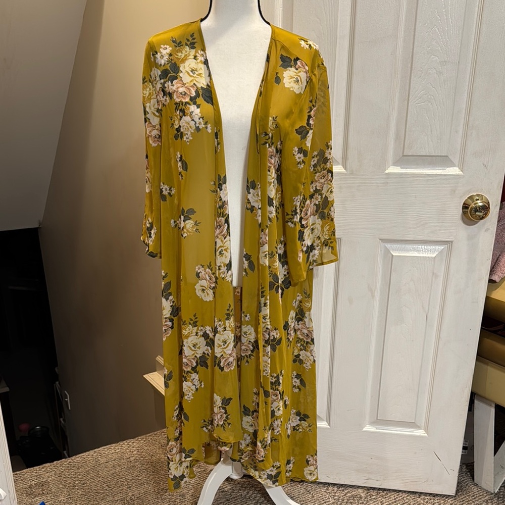 Torrid Mustard Floral Kimono